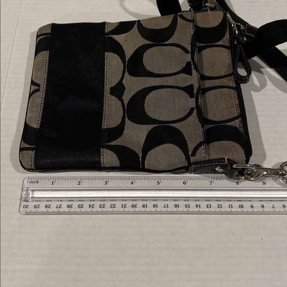 Coach Signature Swing Crossbody Purse - Picture 9 of 9